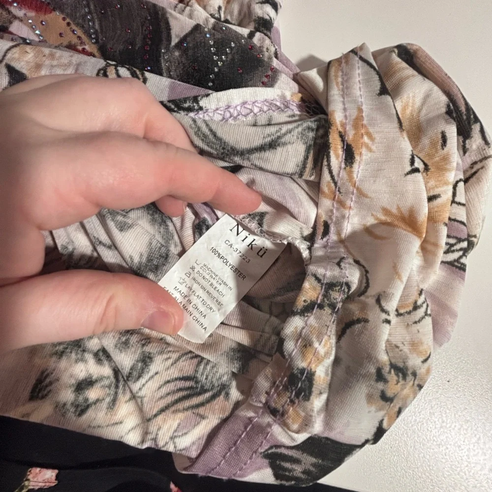 New Sheer Light Butterfly Print Swim Cover-Up - Picture 5 of 5